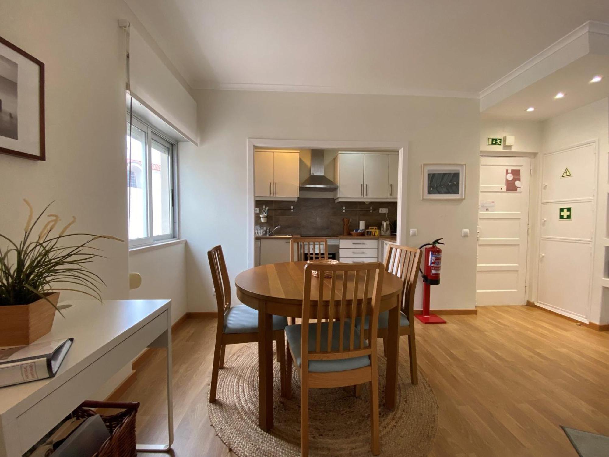 Rainha - Holiday Rental In Cascais Centre Εξωτερικό φωτογραφία